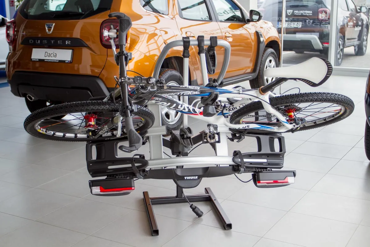 Stojak na bagażnik rowerowy - ekspozytor showroom - salon samochodowy - obrazek 13