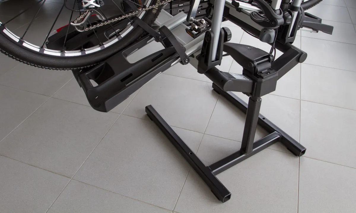 Stojak na bagażnik rowerowy - ekspozytor showroom - salon samochodowy - obrazek 10