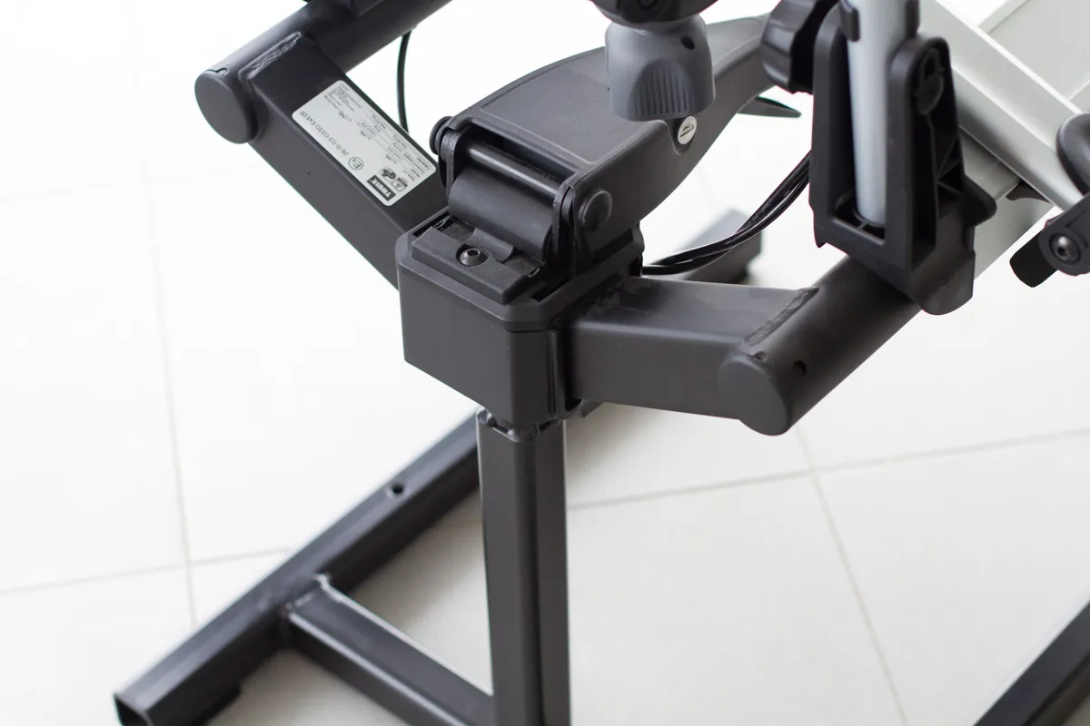 Stojak na bagażnik rowerowy - ekspozytor showroom - salon samochodowy - obrazek 11